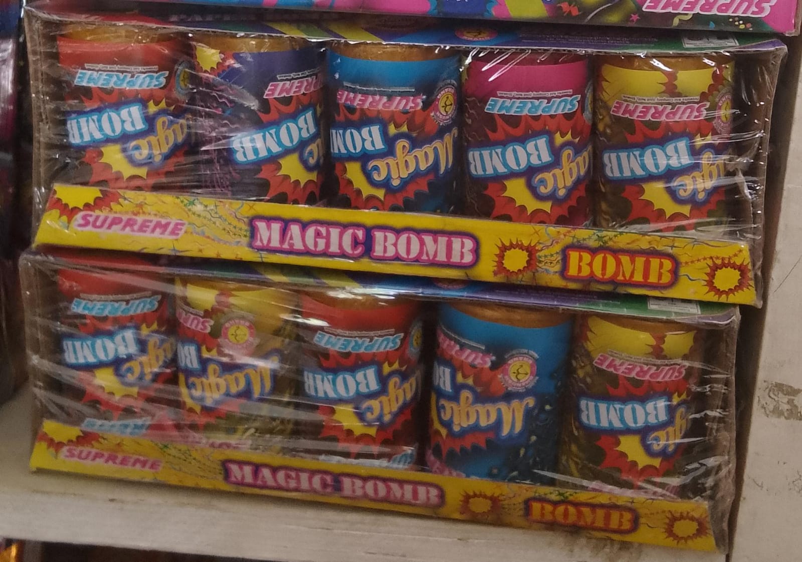 Krish Crackers Thunder Magic Paper Color bomb